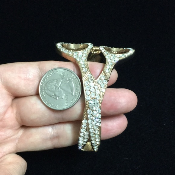 🖤Scissors💕design hinged bangle - Picture 10 of 15